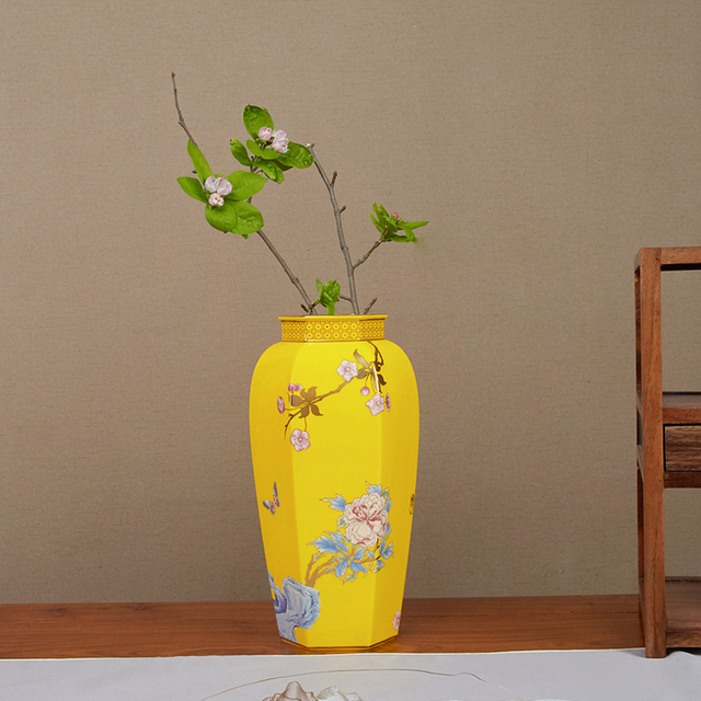 春华宫廷风家用花瓶